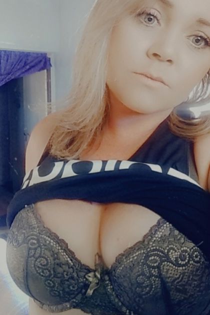 countryrumqueen OnlyFans picture