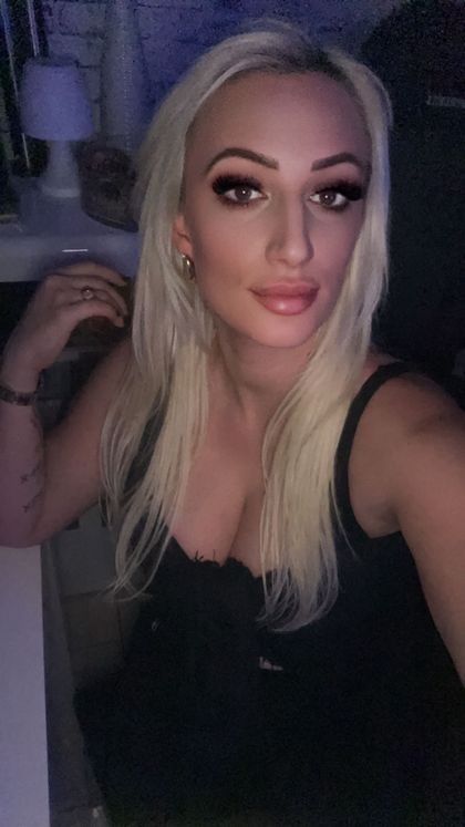 mamsfrenchgirl OnlyFans picture