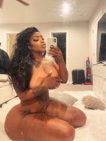 blvckivishxt OnlyFans picture