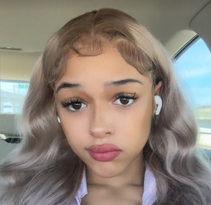 arianafloress OnlyFans picture