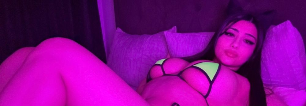 vale.castroxxx OnlyFans profile picture