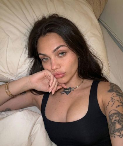 emiliablakee OnlyFans picture