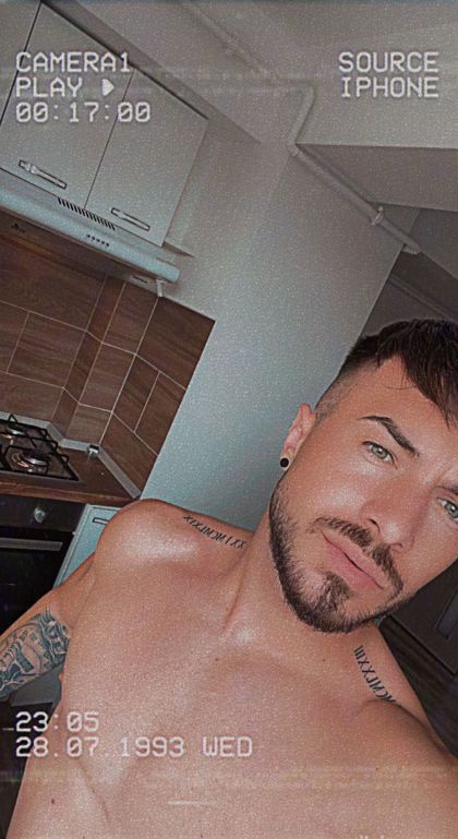 catalin775 OnlyFans picture