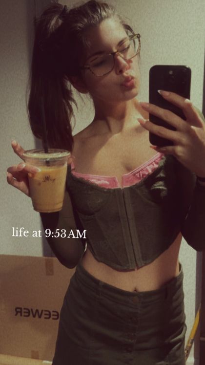 rowanafaye OnlyFans picture