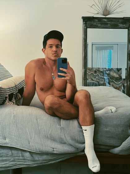 simoncurtisx OnlyFans picture