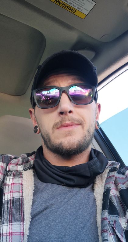 ruggedhungdude OnlyFans picture