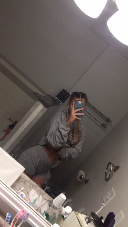 xoxbritt OnlyFans picture