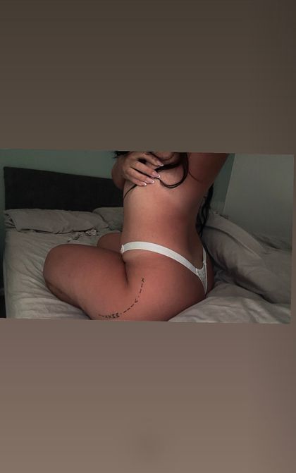 bellagreenwood OnlyFans picture