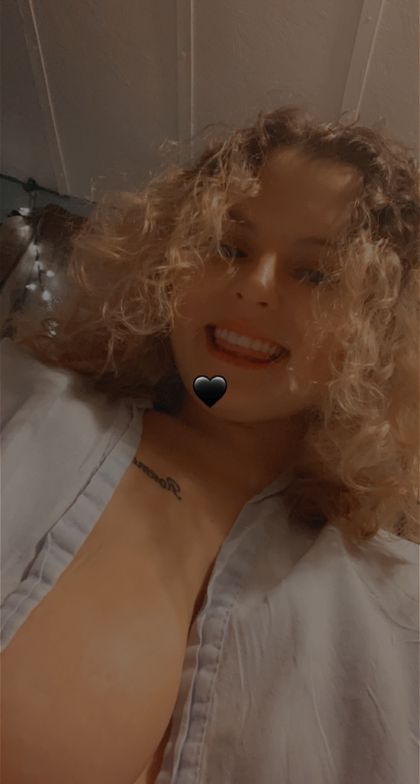 prettypink254 OnlyFans picture