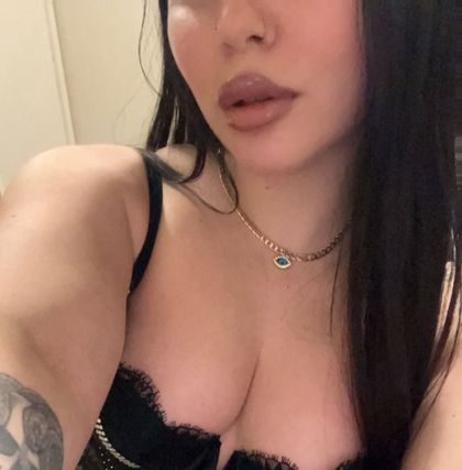 raivynlux OnlyFans picture