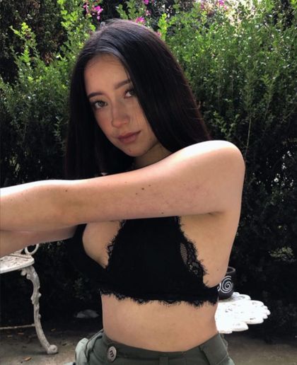 snowflaketiny OnlyFans picture
