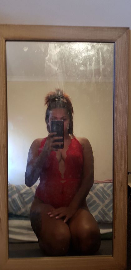 rosie1992 OnlyFans picture