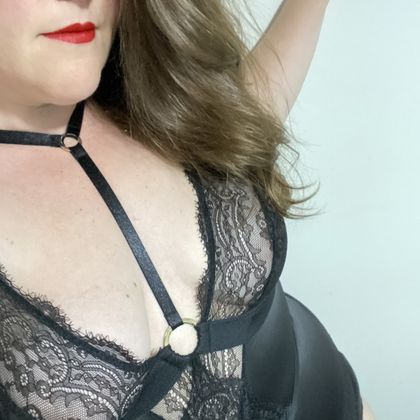 irishwife OnlyFans picture