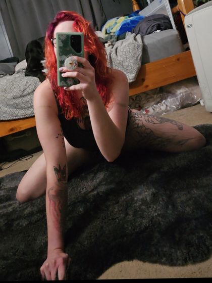 redheadqueenie OnlyFans picture