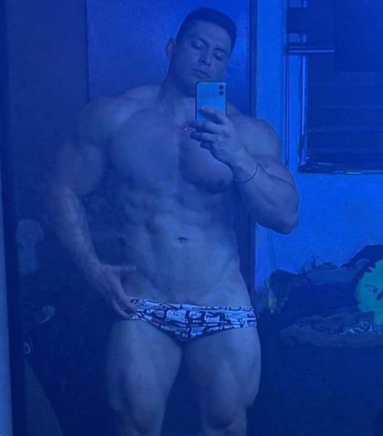 u224012685 OnlyFans picture