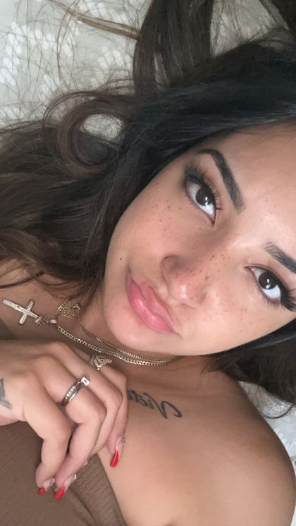 lovelylyssbichh OnlyFans picture