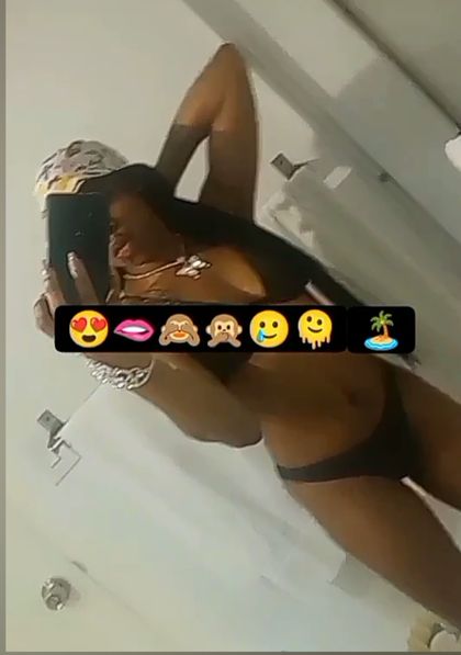 honeyybunnxxx OnlyFans picture