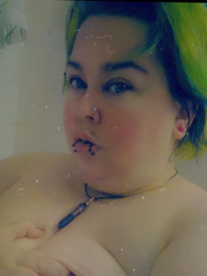 sassyntwiztid OnlyFans picture