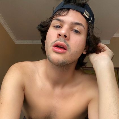 gustavovanilla OnlyFans picture