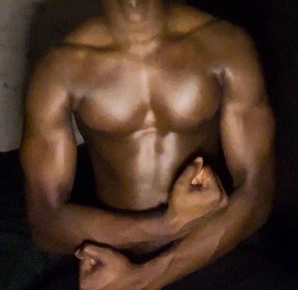 hungtwunkldn OnlyFans picture