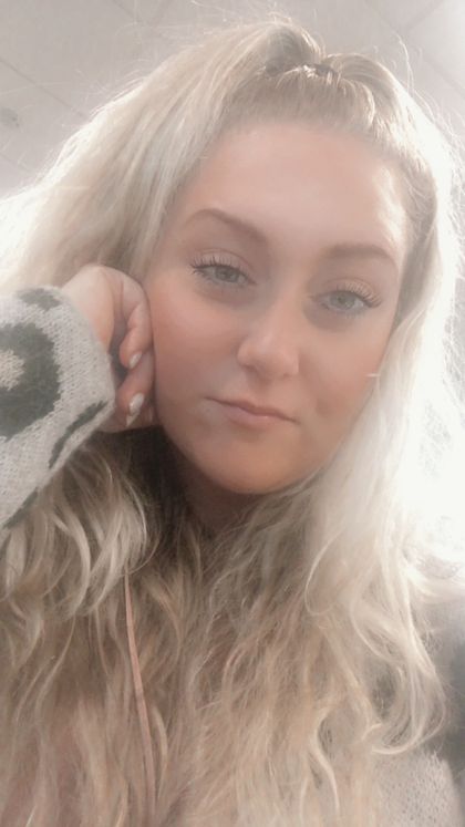 mollygyal OnlyFans picture