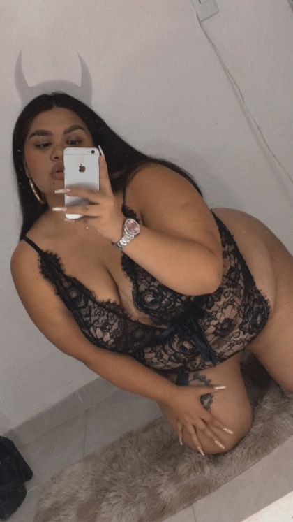 curv.red OnlyFans picture
