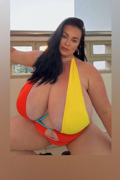 karlajames OnlyFans picture