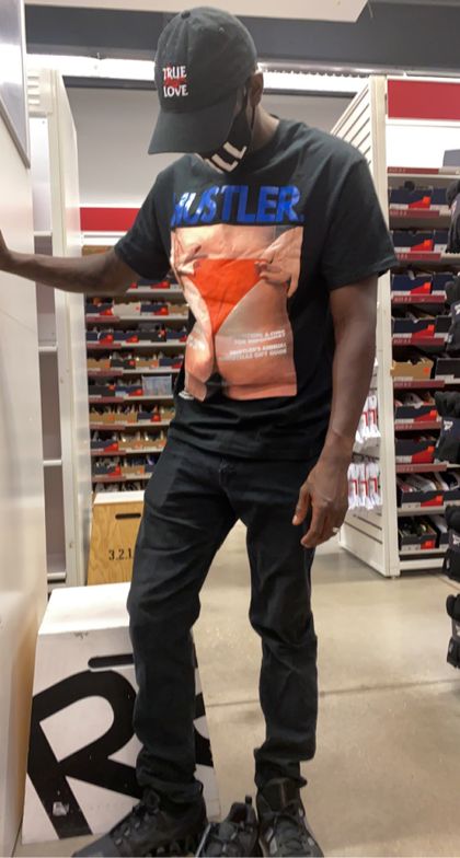 aaryisaperson OnlyFans picture