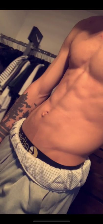 abovexero OnlyFans picture