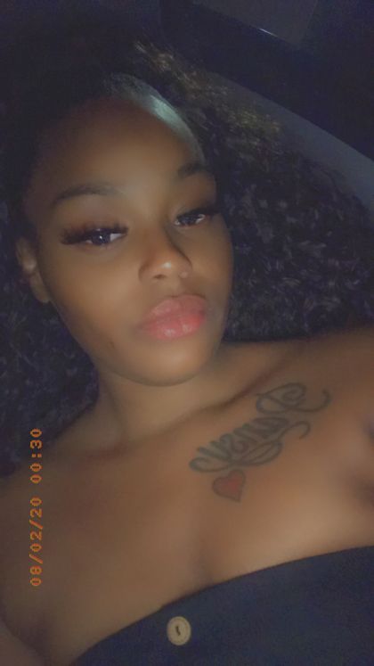eveeeve OnlyFans picture
