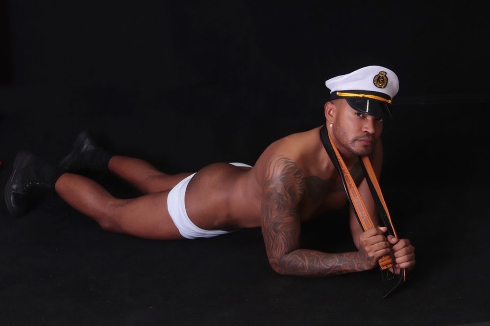 andrewr87895606 OnlyFans profile picture