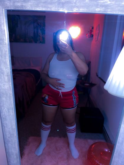 sweetyellaxxx OnlyFans picture