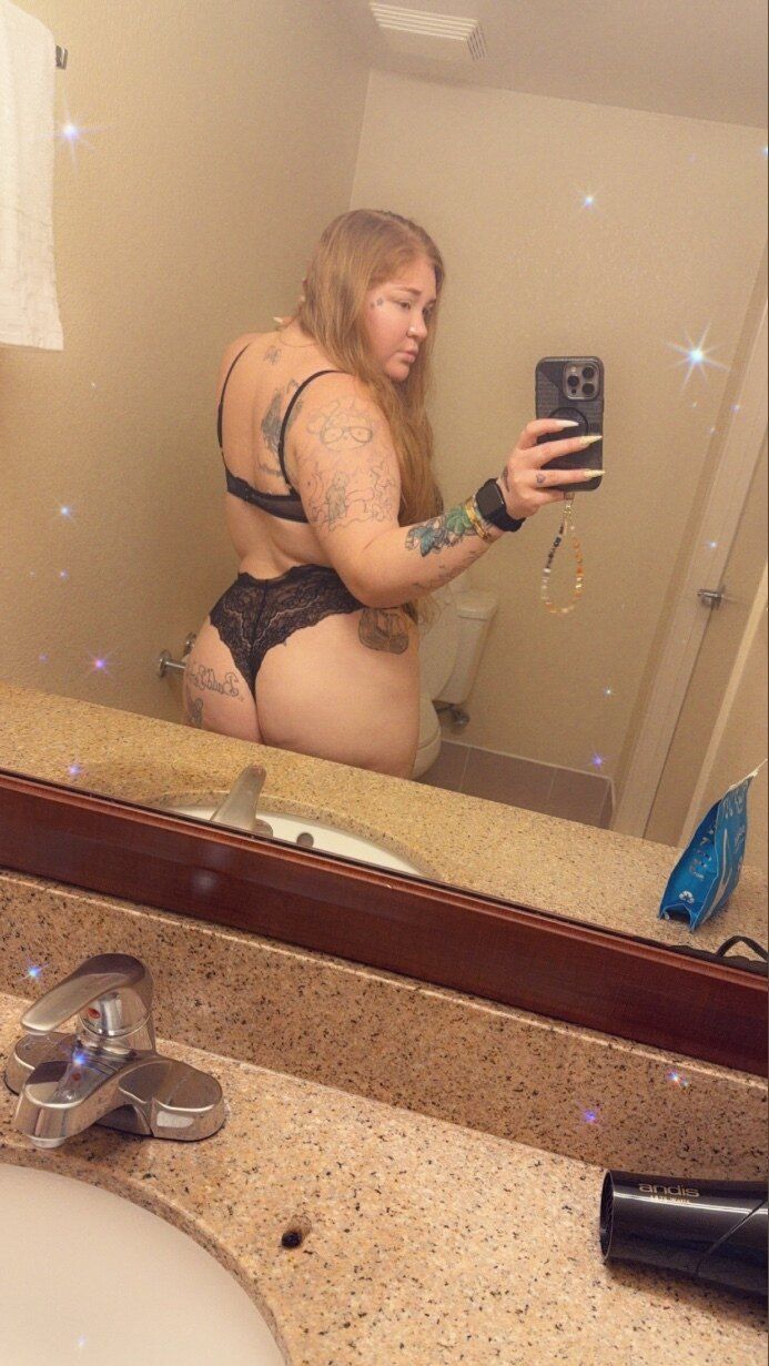 strawberry_thick_cake OnlyFans profile picture