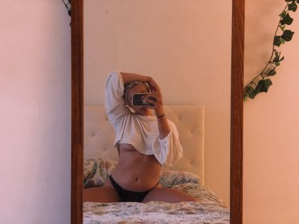 emmmme OnlyFans picture