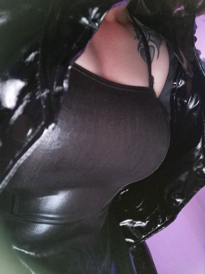 herrintiana OnlyFans picture