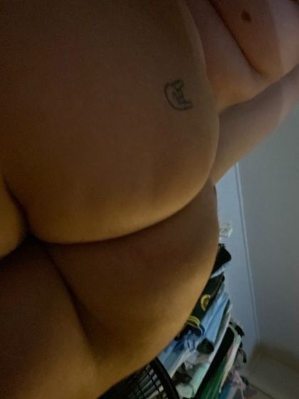 l-u-v OnlyFans picture