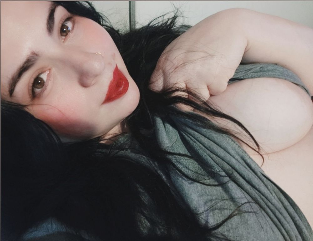 curvy_gothick OnlyFans profile picture