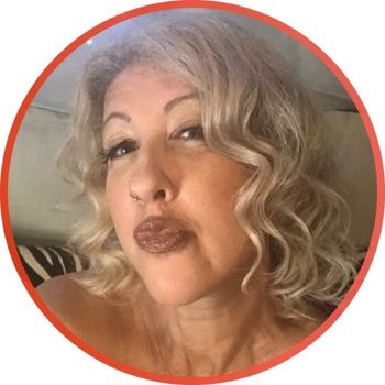 themaggiemoon OnlyFans - Free Trial - Photos - Socials | FansMetrics.com