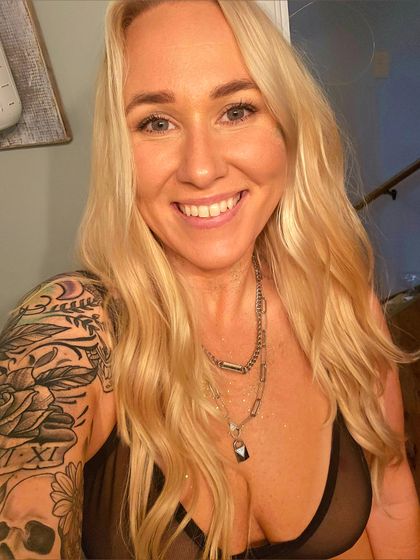blondevixen87 OnlyFans picture