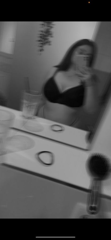 sophiecoxx OnlyFans picture