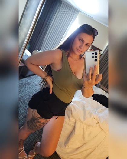 u27125624 OnlyFans picture