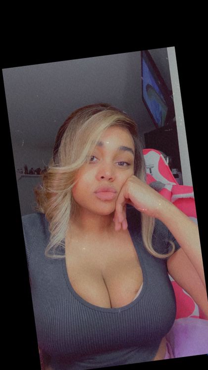 cinnamamii OnlyFans picture