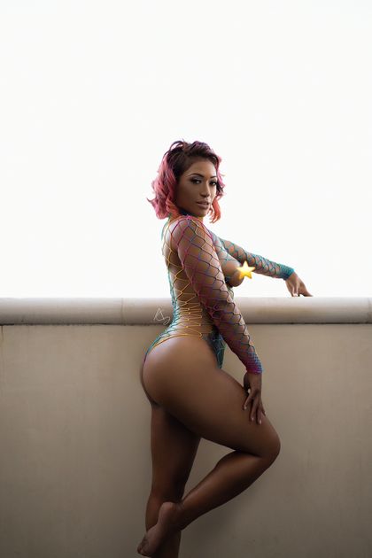 dominicanbunni OnlyFans picture