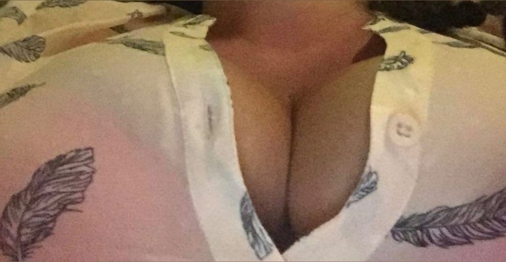 bisexymaturewife OnlyFans profile picture