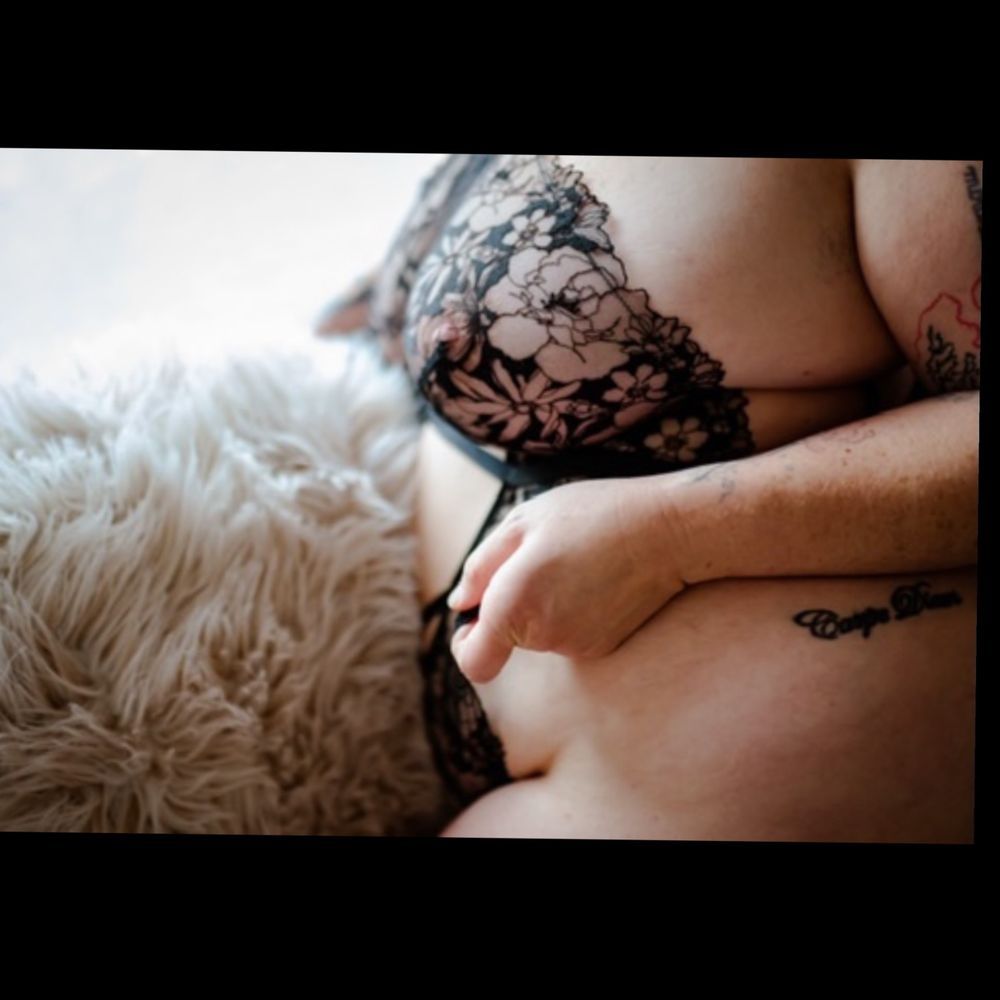 hazeymami OnlyFans profile picture