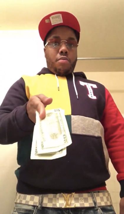 holdthisdollar OnlyFans picture
