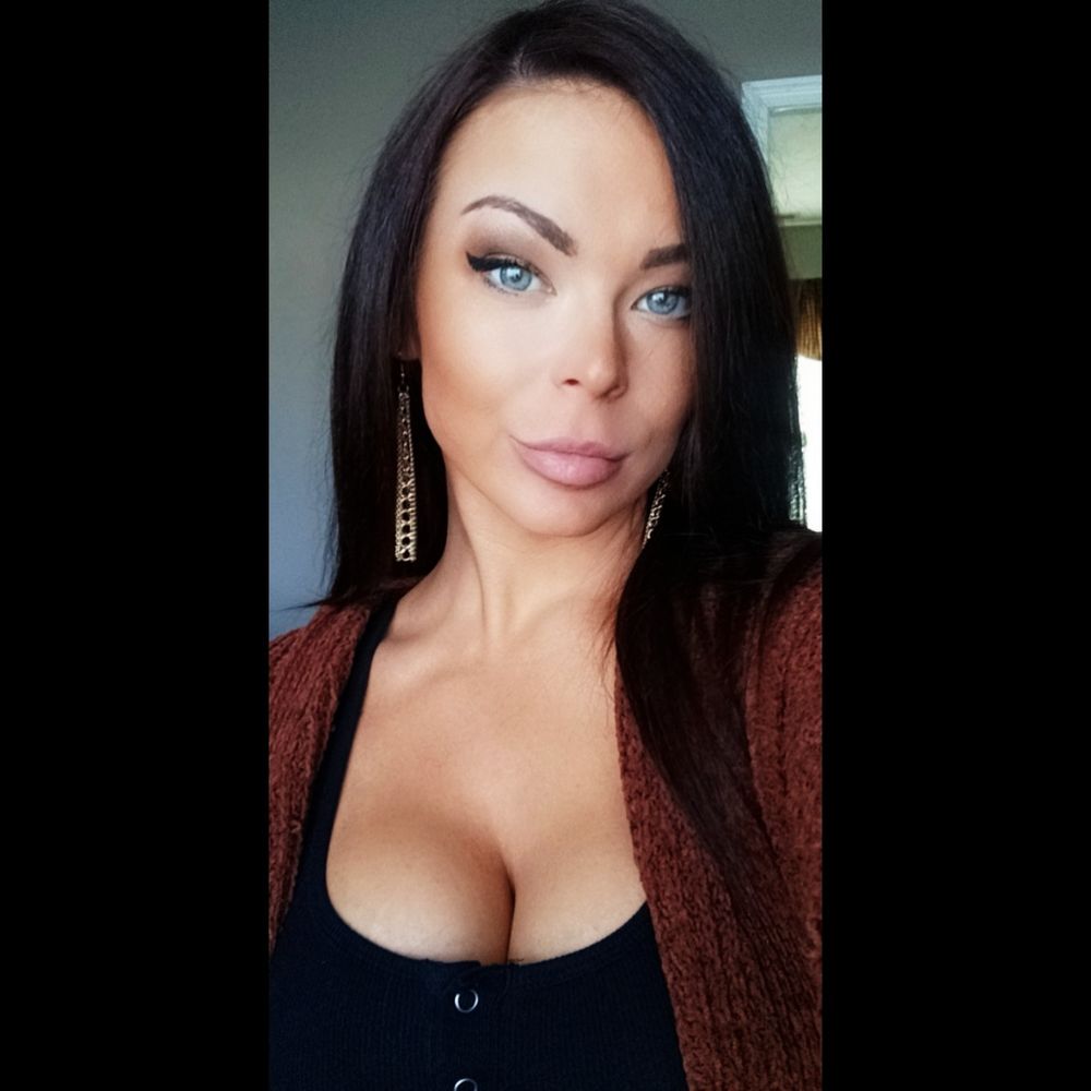lovelydemi_ OnlyFans profile picture