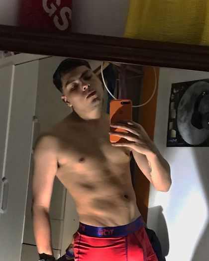 yr_kingsman OnlyFans picture