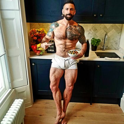 mexicanhunk OnlyFans picture