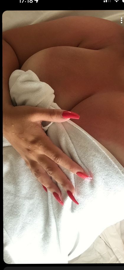 olyviiax OnlyFans picture